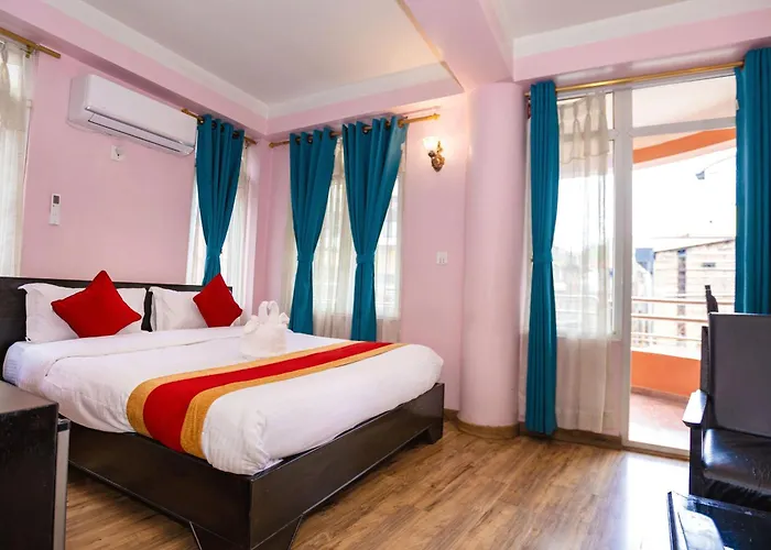 Hotel Thamel Center 3*
